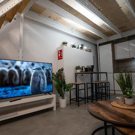 Loft A 10 Min Del Centro Historico De Madrid A Appartement Buitenkant foto