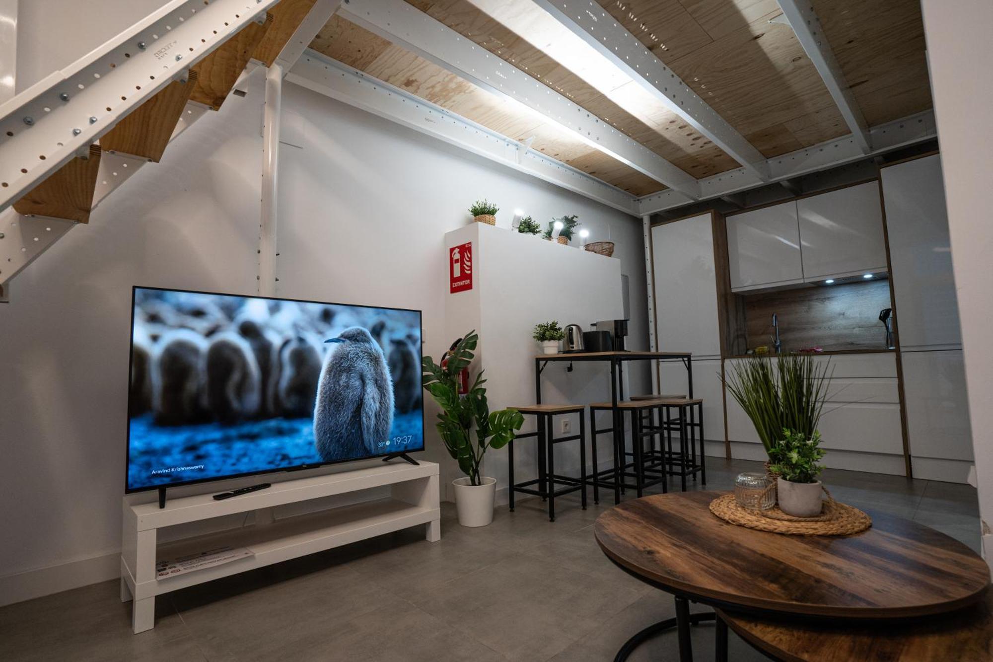 Loft A 10 Min Del Centro Historico De Madrid A Appartement Buitenkant foto